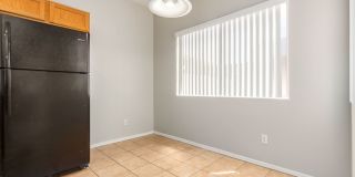 Awesome 3 bedroom / 2 bath in Cordova Estates - 83rd Ave & Buckeye Rd Gallery 9