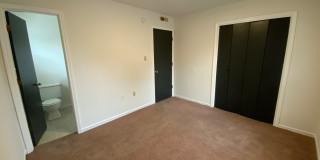 3 Bedroom/1.5 bathroom Duplex Gallery 15