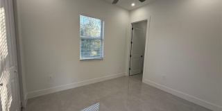 207 W 15th Street Gallery 20