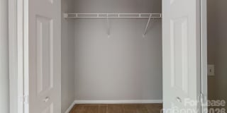 537 Donatello Avenue Gallery 10