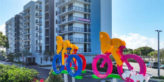 Metropolitan at Coral Square Gallery 3