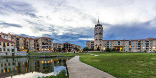 55+ Senior Living Community - Bell Tower Reserve Gallery 2