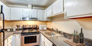 Ellis Court Apartments Gallery 1