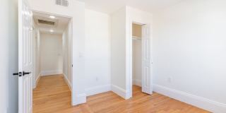 633 East 6th St. Gallery 8