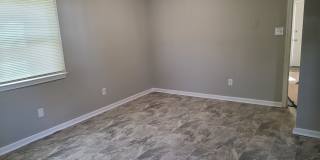 201 S. 13th Ave. Gallery 8