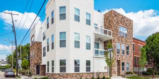 127 East 8th Avenue Gallery 33