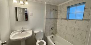 1508 Heard Avenue Gallery 11