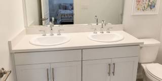 Annual UNfurnished almost new townhome 3/2 1/2 in Nokomis close to the beach Gallery 20
