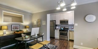 Alden Park Luxury Apartments Gallery 12
