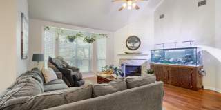 4719 River Rock Gallery 3