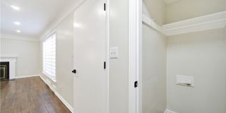 4037 Washington Boulevard Gallery 33