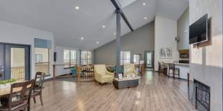 The Retreat at Lake Johnson Apartments Gallery 15