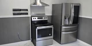 54 Woodland Street Gallery 1