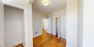 267-273 Green Street Gallery 7