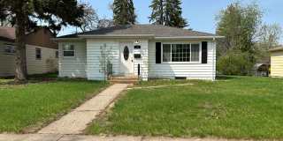 Spacious 4 bedroom  bathroom stand-alone home. Gallery 10