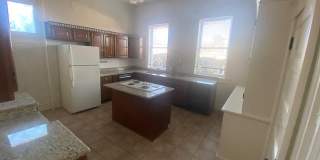 321 W Rio Grande Avenue Gallery 29
