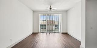 Flats on Tanglewilde Gallery 20