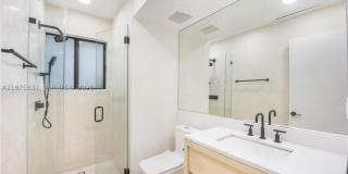 555 NE 52nd Ter Gallery 28