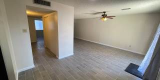 Cute 2 bedroom 2 bath Condo for RENT in Four Palms Condominium Complex Gallery 6