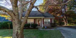 Beautiful 3 Bed 2 Bath home located in Greensboro! Gallery 5