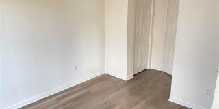 2352 HUNTINGTON GREEN COURT Gallery 11
