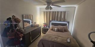 1241 NW 6th St Gallery 17