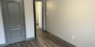 32 Cook Avenue Gallery 12