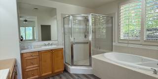 4 bed, 3 1/2 bath beautiful home Wood Ranch home Gallery 7