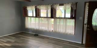 Beautiful Large 4 bedroom 2 bath in Levittown PA. Gallery 12