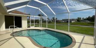 Beautiful and Spacious Rotonda West POOL home. Gallery 21