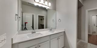 Beautiful 3 Bedroom, 2 Bathroom Home on a 2.14 Acre Corner Lot! Gallery 19