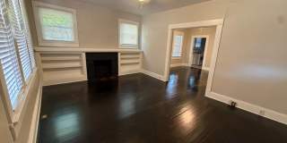 3 bedroom 2 bath house in Highland! Gallery 1