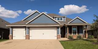 Beautiful Edmond Home | Gas Fireplace, Storm Shelter & Fenced Backyard! Beautiful Edmond Home | Gas Fireplace, Storm Shelter & Fenced Backyard! Gallery 1