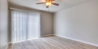 The Monica Apartments Gallery 21