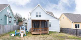 Downtown Durham Oasis! - Three Bedroom Home With Truly Unique Entire Top Floor Primary Suite Gallery 24