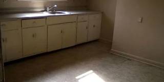 Get $300 Off Your First Month’s Rent Get $300 Off Your First Month’s Rent Gallery 12