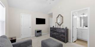 2256 E 100th Street Gallery 15