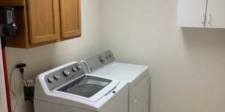 Townhome living, close to freeway, and downtown!!! Gallery 9