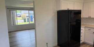 Updated 2 bedroom 1 bath duplex! Updated 2 bedroom 1 bath duplex! Gallery 20