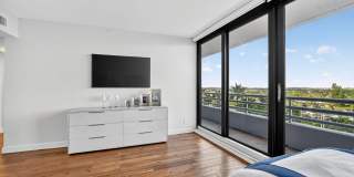 1500 S Ocean Boulevard Gallery 26