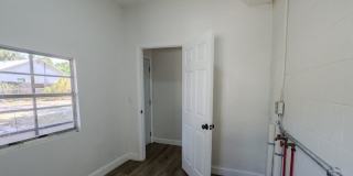 599 Carolina Avenue Gallery 43