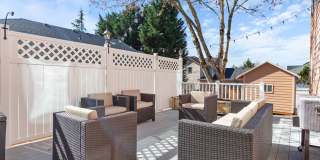 Stunning SE Gresham Home w/ Huge Bonus Room! Gallery 22