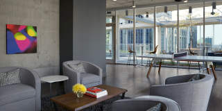 200 N Wells St Gallery 15