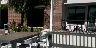 207 E Oak Ave Gallery 25