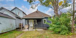 512 Troy St. Gallery 26