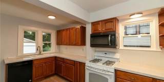 Beautiful home for lease Gallery 8