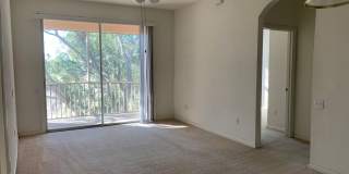 "Move In Special" $250 OFF First Month's Rent - Lovely 3 Bedroom 2 Bath Condo Gallery 11