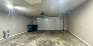 Gorgeous Home with Vaulted Ceilings and Large Fenced Yard! Spacious 3 Bedroom and 2 Bath Home! Gallery 37