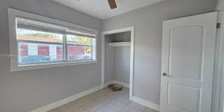 1430 NW 7th St Gallery 1