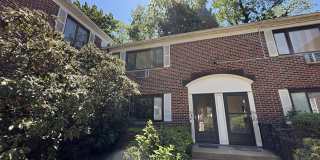 216 Manor E Gallery 1